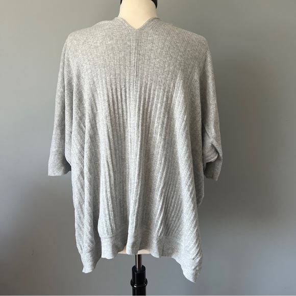 CAbi gray ribbed Watson #5451 dolman sleeve pullover sweater Size Small - Picture 4 of 8